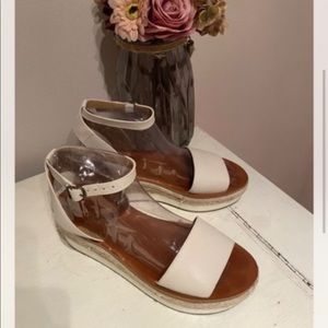 Elegant Cream Ankle Strap Sandals